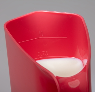 jarra com tampa e espremedor 1 L